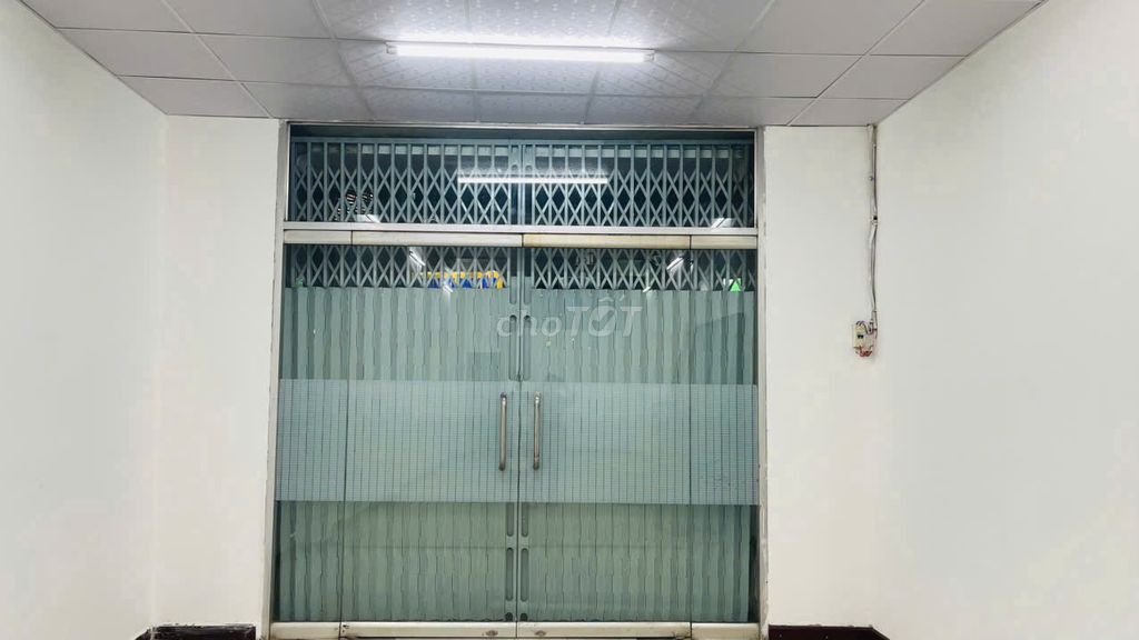🎉🎉MẶT BẰNG KINH DOANH🎉🎉 192M2 - BA THÁNG HAI - TT QUẬN 10. Cho thuê văn phòng, mặt bằng kinh doanh tại Quận 10 Tp Hồ Chí Minh được đăng bởi KHANH NGOC hình 1