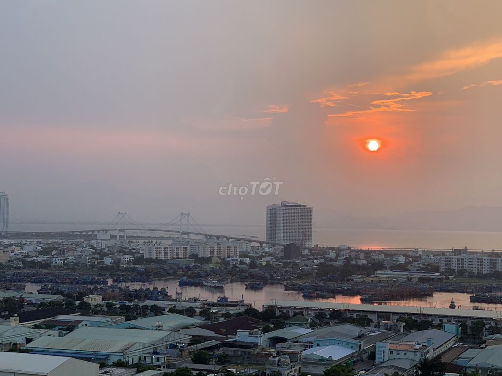 Corner 2-bedroom apartment in Sơn Trà Ocean View — photo 8