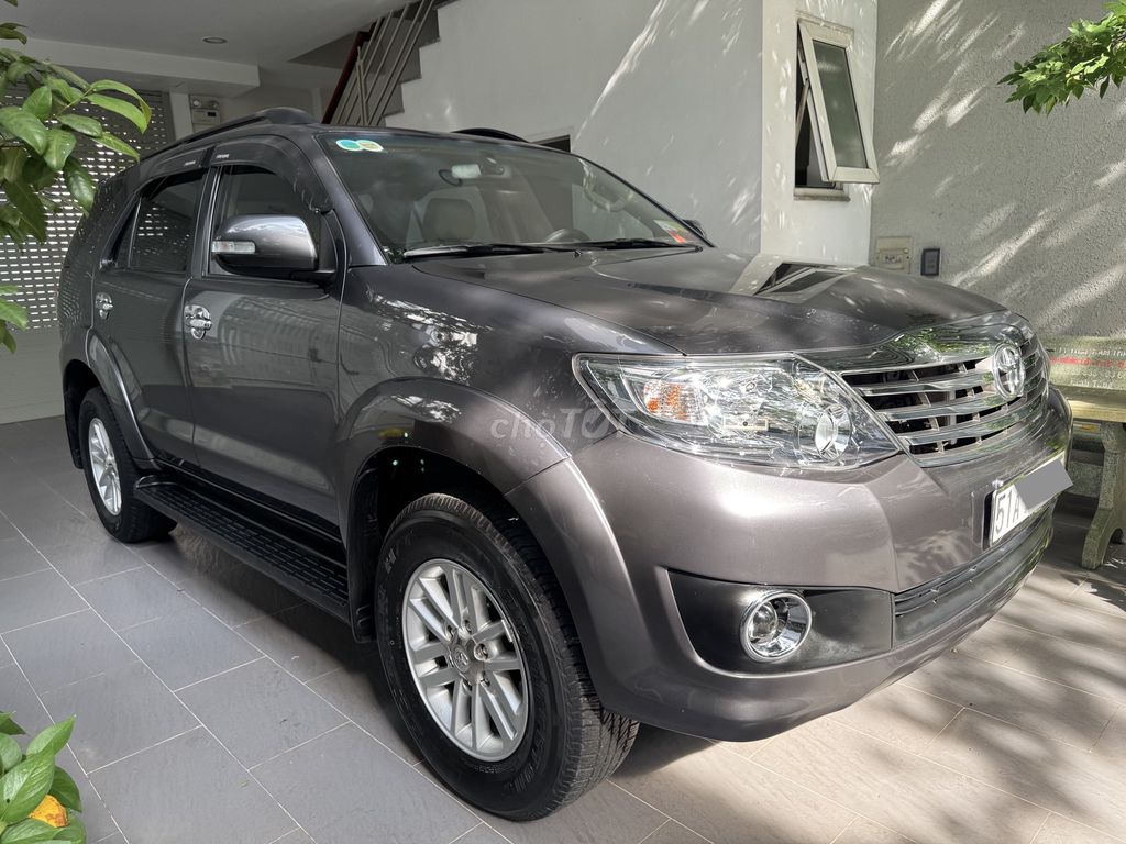 Toyota Fortuner 2014 Xăng 1 cầu Xám. Mua bán Ô tô tại Quận Tân Phú Tp Hồ Chí Minh được đăng bởi Phước Hậu hình 4