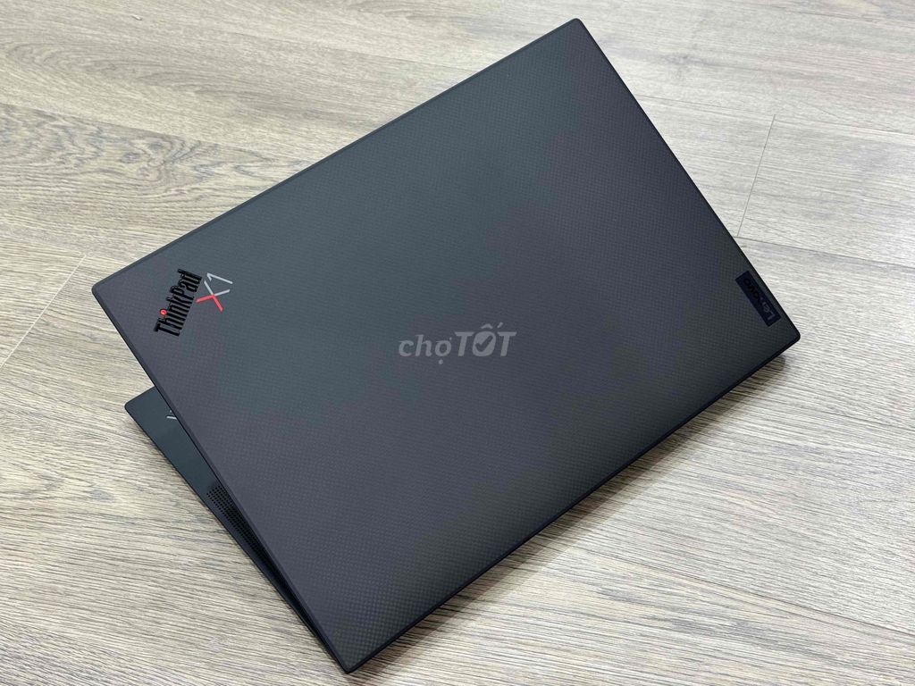 Thinkpad X1 G10 i7 1270P 16G 1T 14FHD Touch Outlet