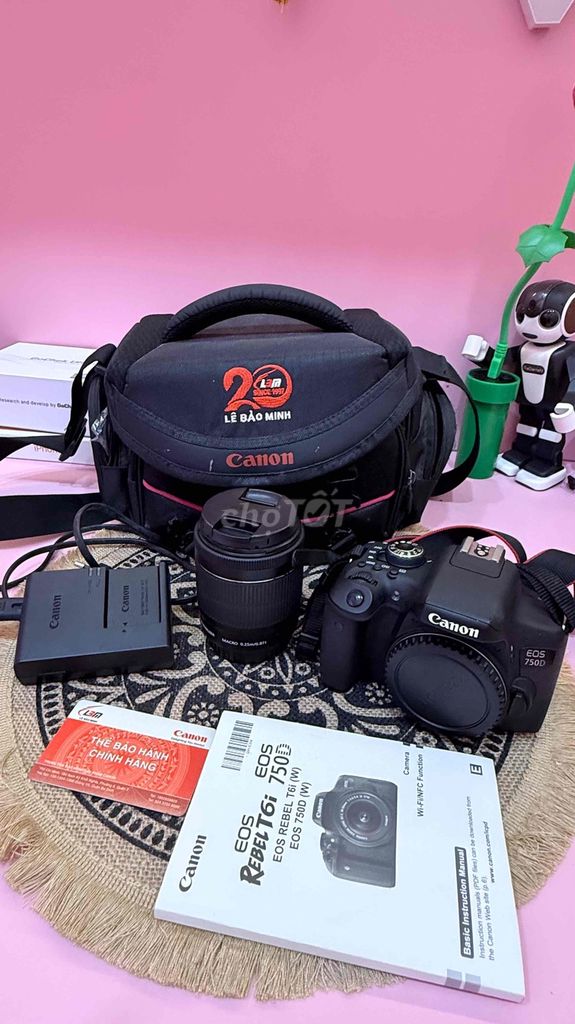 Máy ảnh Canon EOS 750D Đen. Mua bán Máy ảnh, Máy quay tại Thành phố Thủ Đức Tp Hồ Chí Minh được đăng bởi Phạm Hằng hình 1