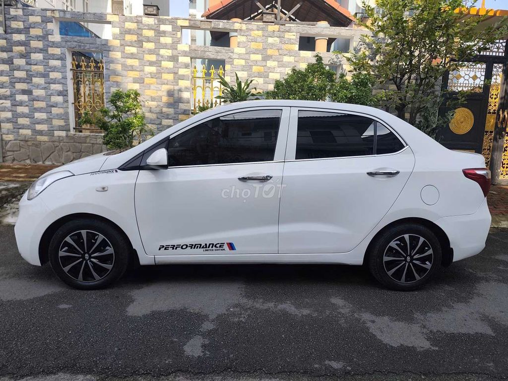 2018 Sedan 1.2 MT - 160000 km. Mua bán Ô tô tại Quận 12 Tp Hồ Chí Minh được đăng bởi Mr Vũ hình 3