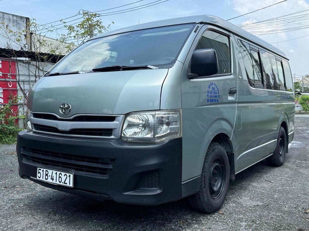 Бензиновый двигатель Toyota Hiace 2011
