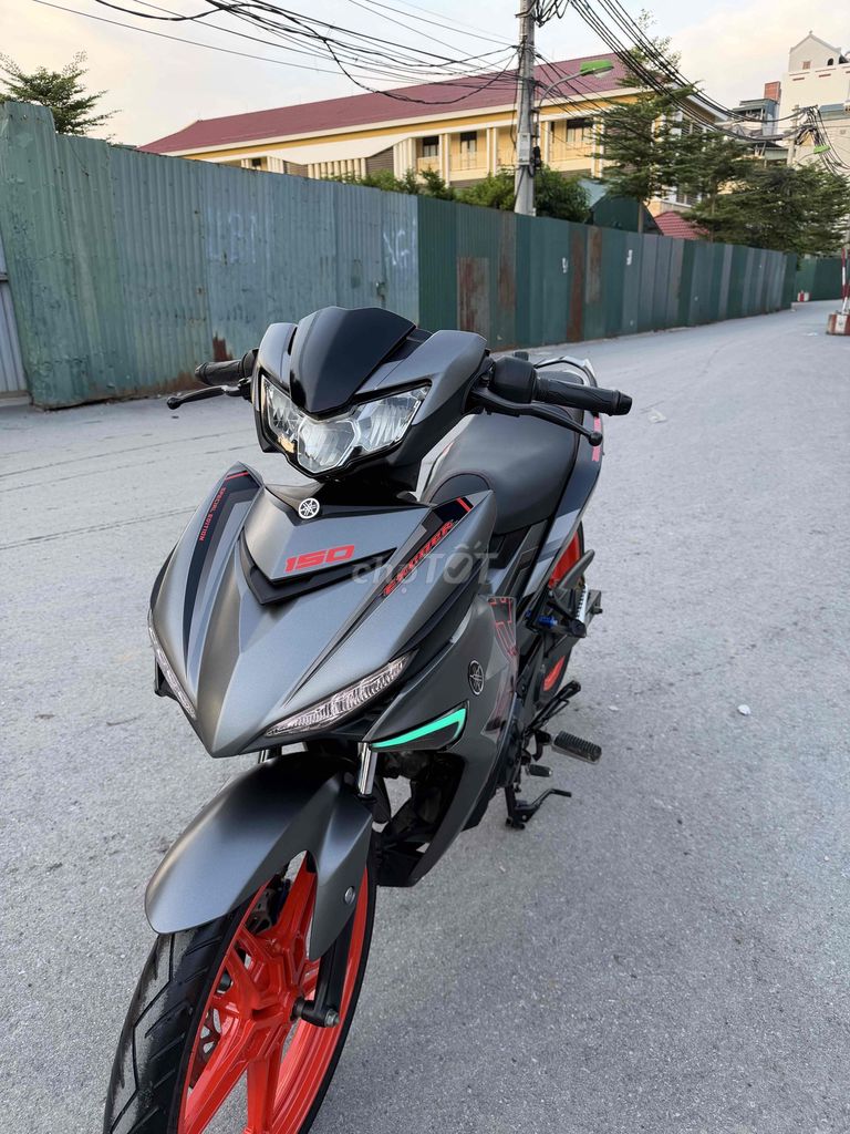 Yamaha Exciter 150 серо-черный, свой, родной мотор