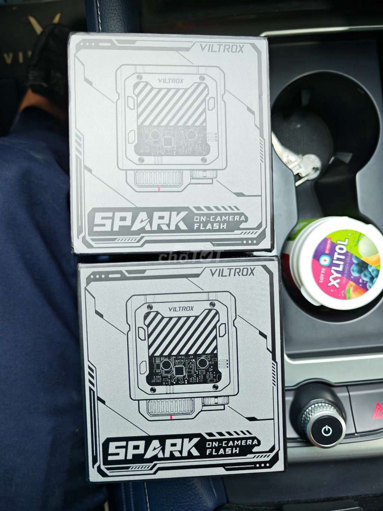 Đèn flash Viltrox Spark Z3-S Xám. Mua bán Máy ảnh, Máy quay tại Quận Long Biên Hà Nội được đăng bởi Quang Tuấn hình 1