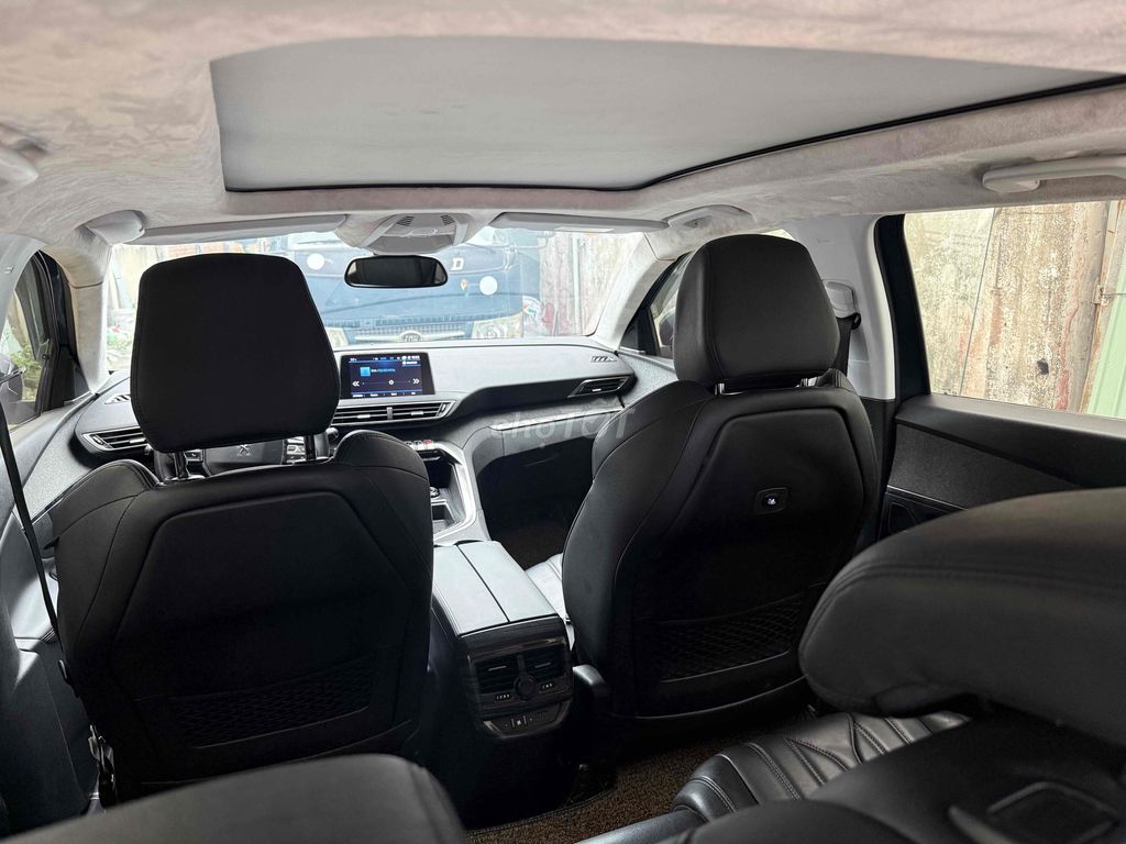 Peugeot 5008 Xanh rêu 92897 km. Mua bán Ô tô tại Thành phố Thuận An Bình Dương được đăng bởi Trần Chầm hình 7