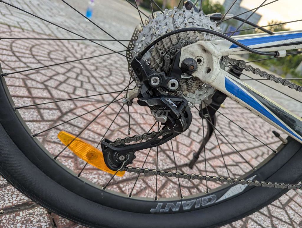 Xe đạp địa hình Giant Anthem 4.0. Mua bán Xe đạp tại Quận Tân Bình Tp Hồ Chí Minh được đăng bởi Thanh 65 hình 5