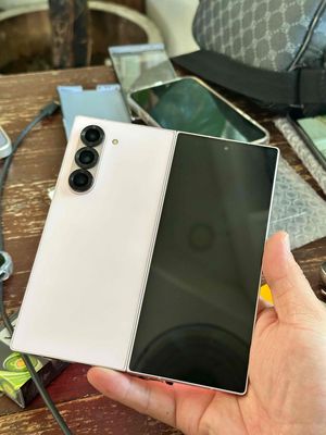 Samsung Galaxy Z Fold6 12GB/512GB Snapdragon 8 Gen