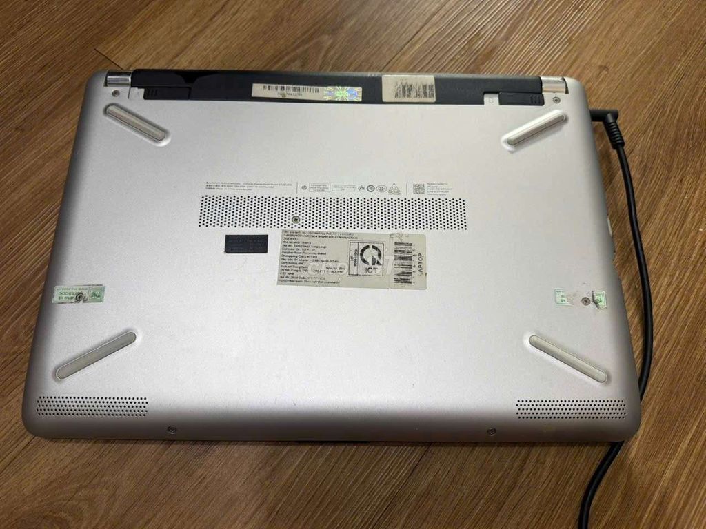 HP 14-bs562tu i3 6006U 8GB/256GB Bạc Like New. Mua bán Laptop tại Quận Bình Thạnh Tp Hồ Chí Minh được đăng bởi Kim Ngân hình 1