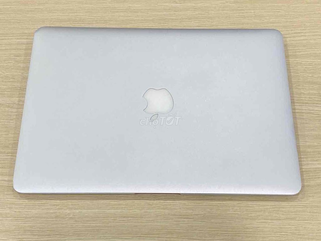 MacBook Air 2017 i5 13 inch 8GB/128GB Like N. Mua bán Laptop tại Quận 5 Tp Hồ Chí Minh được đăng bởi Phan Thế Phong  hình 1