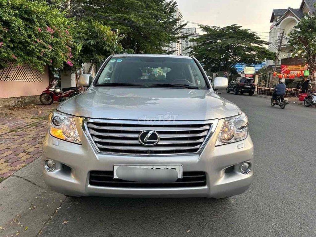 Lexus LX570 sx 2008 moden 2009