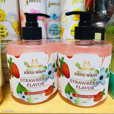 GEL RỬA TAY KHÔ MIMORI HƯƠNG DÂU CHAI 480ML. Mua bán Nội thất, đồ gia dụng khác tại Quận Bình Tân Tp Hồ Chí Minh được đăng bởi Tạp hóa Gia Đình 