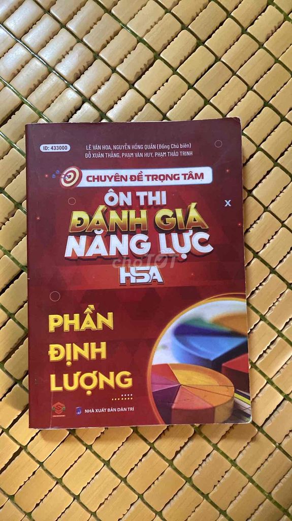 Sách ôn thi ĐGNL&THPTQG&IELTS. Mua bán Sách tại Quận Bình Thạnh Tp Hồ Chí Minh được đăng bởi Vo Cao Hoang Oanh hình 1