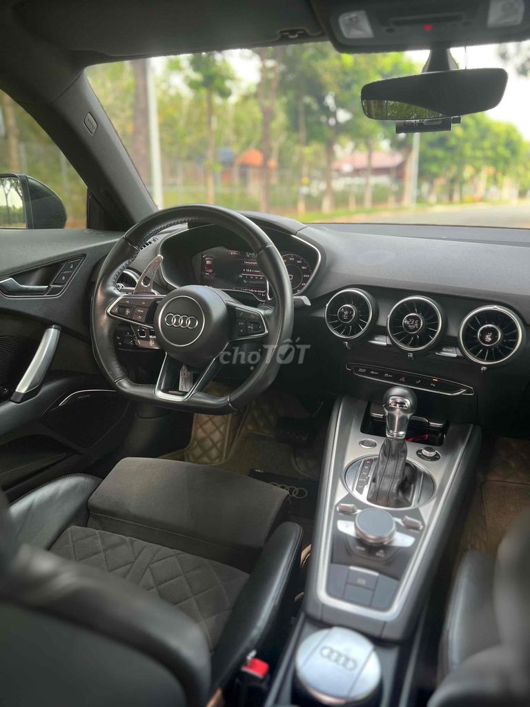 Audi TT 2017 2.0T TFSI - 35000 km nhiều đồ chơi. Mua bán Ô tô tại Thành phố Dĩ An Bình Dương được đăng bởi Dương hình 12