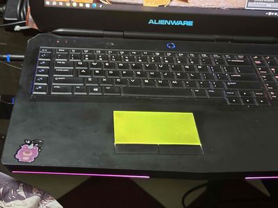 Alienware Laptop i7-4720HQ 16GB/238GB GTX 970M Đen