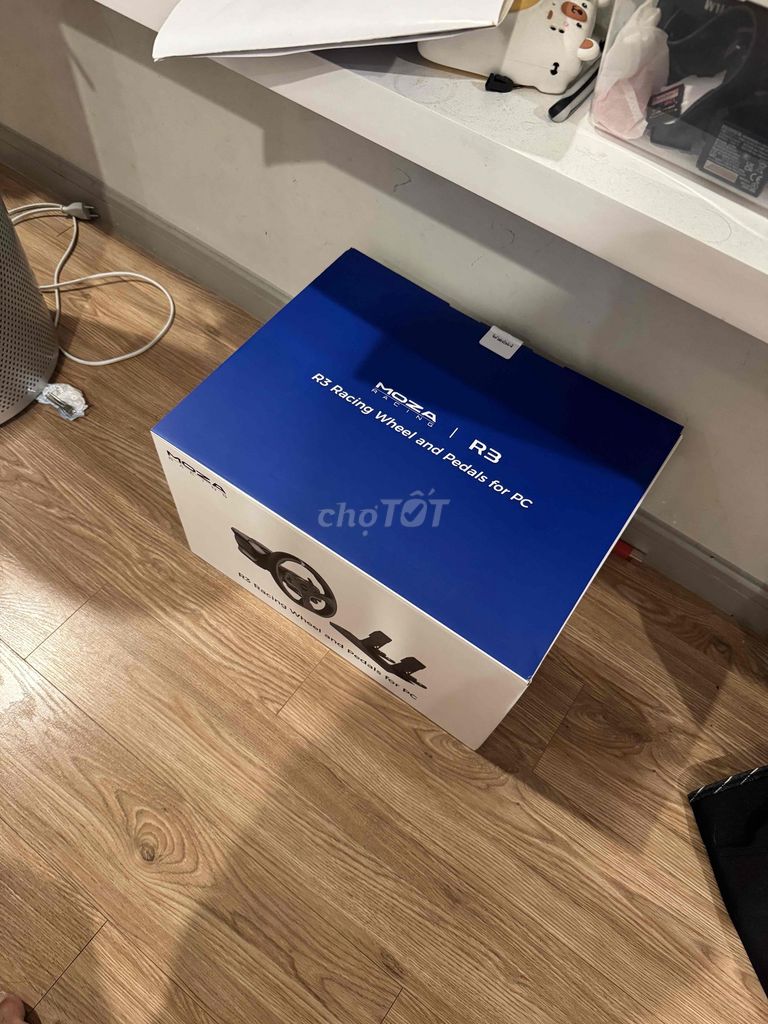 Vô lăng Moza Racing R3 PC. Mua bán Thiết bị chơi game tại Quận 4 Tp Hồ Chí Minh được đăng bởi Nhật Quang hình 1