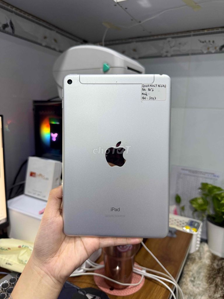 iPad Mini 5 64GB bản 4G Trắng Zin full. Mua bán Máy tính bảng tại Huyện Hóc Môn Tp Hồ Chí Minh được đăng bởi Luân Hoài hình 1