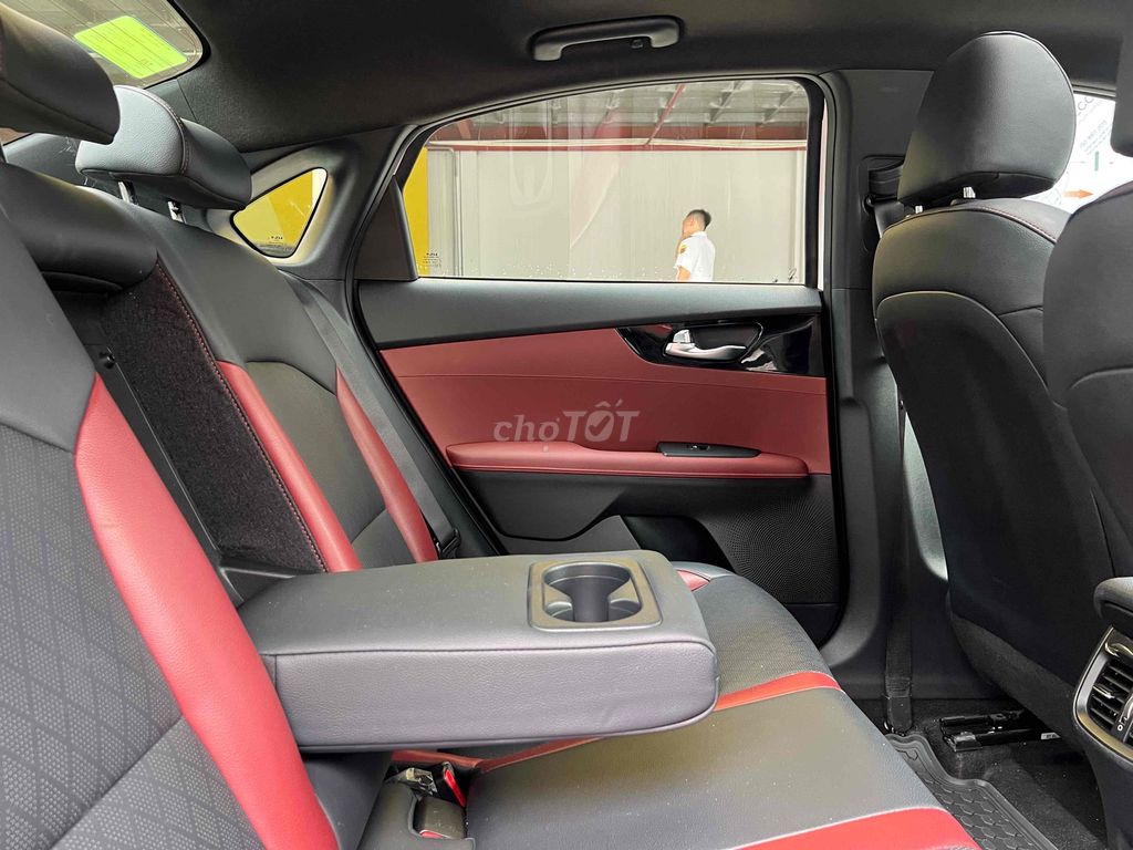 Kia K3 2024 2.0 Premium odo siêu lướt. Mua bán Ô tô tại Quận Tân Phú Tp Hồ Chí Minh được đăng bởi Nguyễn Tân Xe Lướt  hình 6