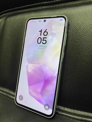 Samsung Galaxy A35 5G 128GB Trắng