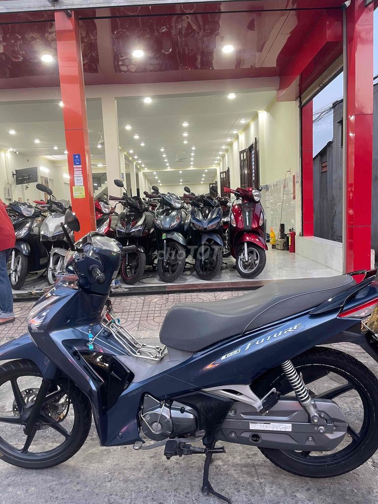 Honda Future Lead màu Xám. Mua bán Xe máy tại Thành phố Thủ Đức Tp Hồ Chí Minh được đăng bởi CHị Hà hình 3