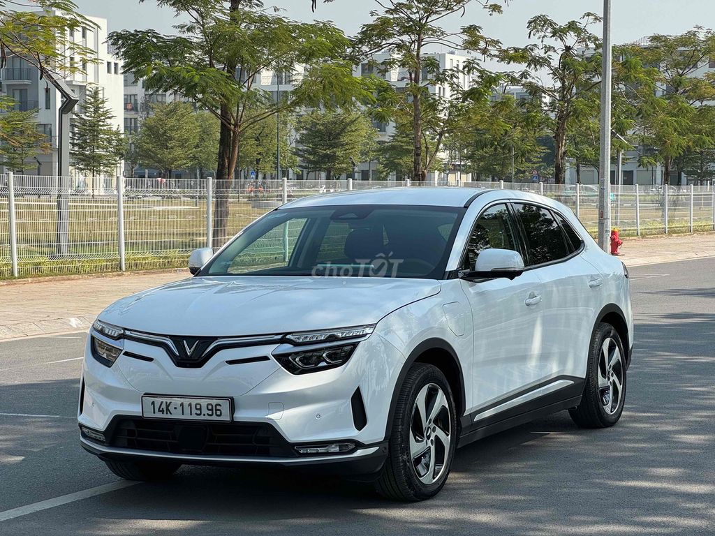 VF8 Eco 2023 Mua Pin Catl siêu lướt 8.000km. Mua bán Ô tô tại Quận Thanh Xuân Hà Nội được đăng bởi hoang tran minh hình 1