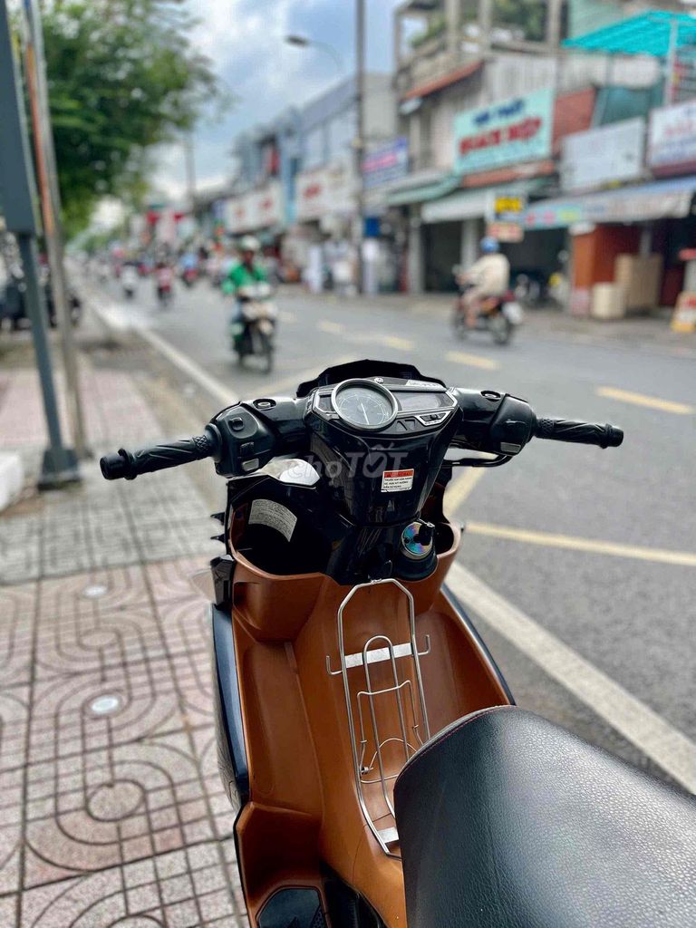 ❤️Yamaha Nouvo 5, BSTP 9Chủ, GÓP NỢ XẤU. Mua bán Xe máy tại Quận 8 Tp Hồ Chí Minh được đăng bởi Tấn Đạt hình 6