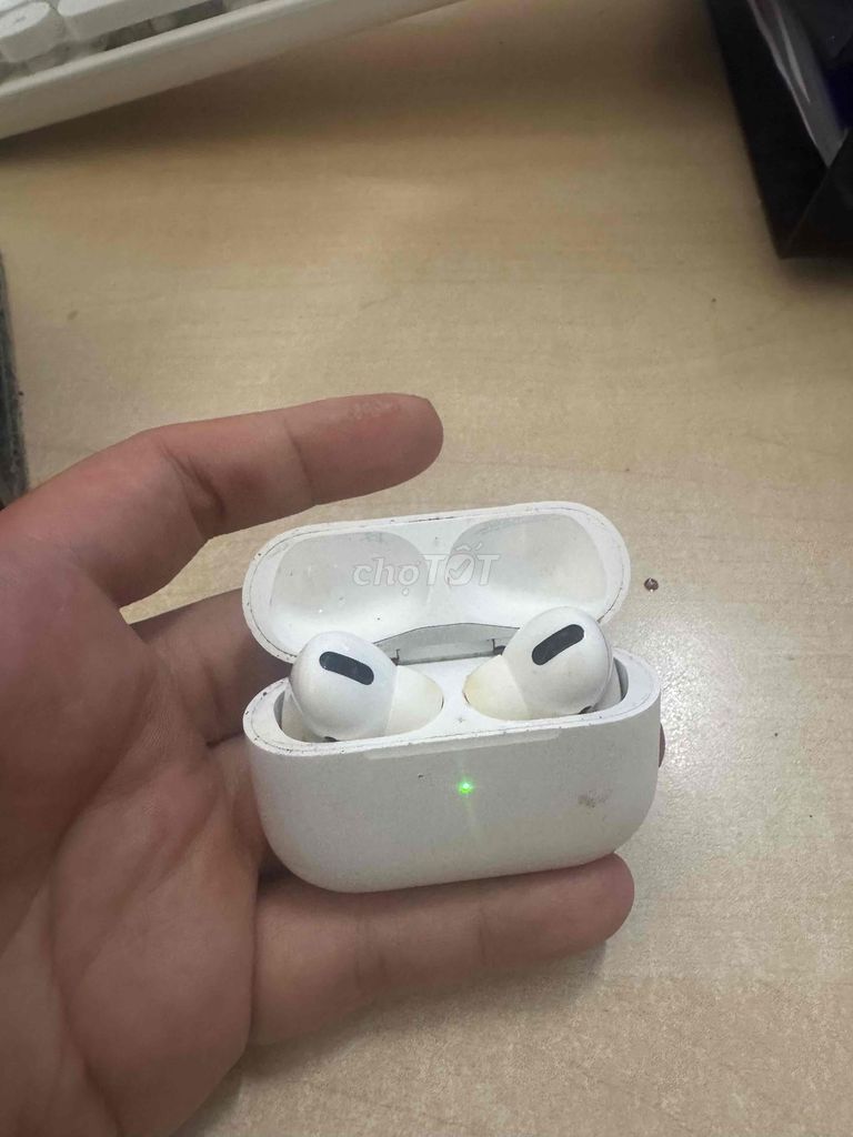 Tai nghe Apple AirPods Pro 1 Trắng Đã sử dụng. Mua bán Tivi, Âm thanh tại Quận 3 Tp Hồ Chí Minh được đăng bởi Nguyễn Thế Việt hình 1