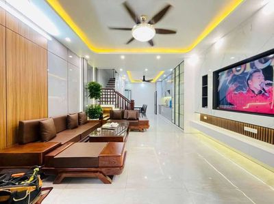 Bán gấp! Đội Cấn, nhà đẹp ở luôn, ngõ 3 gác, 60m ôtô đỗ,  39m2*5T. Mua bán nhà ở tại Quận Ba Đình Hà Nội được đăng bởi Xuân Tùng