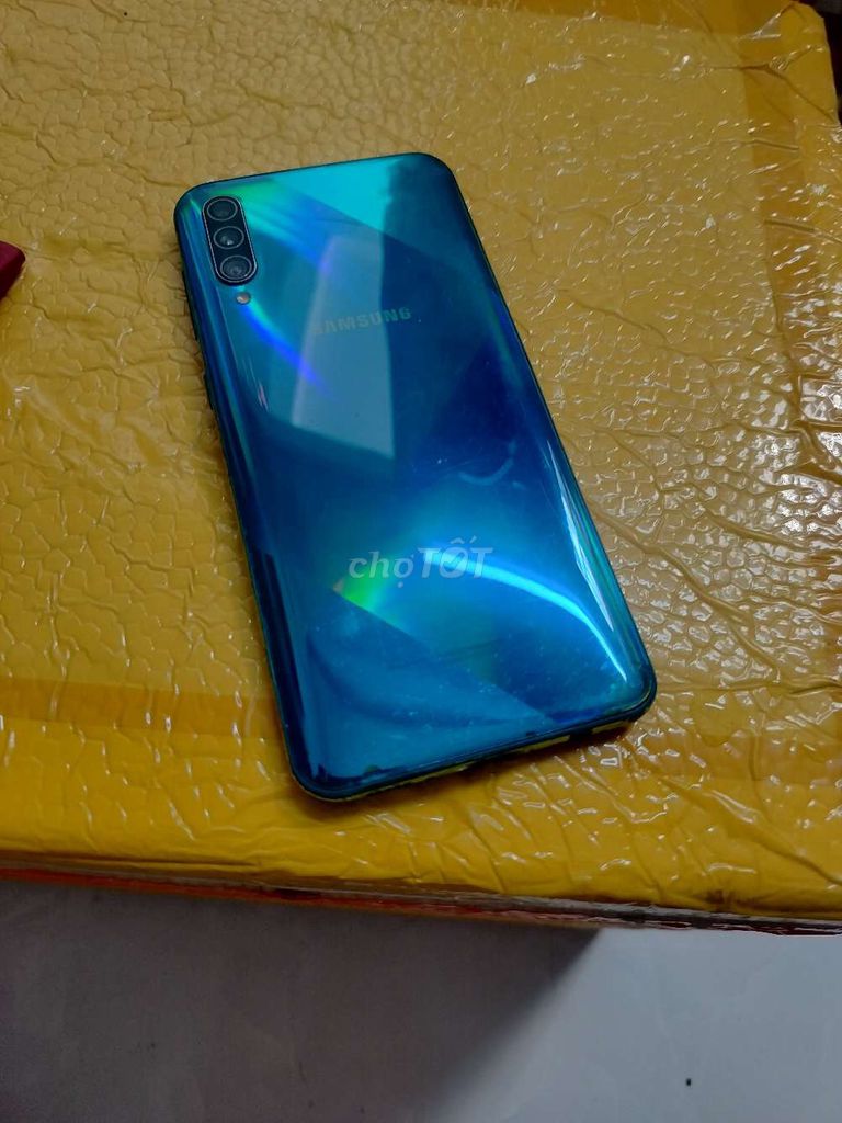 A50S 64Gb máy mượt pin trâu dư dùng cần bán. Mua bán Điện thoại tại Thành phố Dĩ An Bình Dương được đăng bởi Bảo Vệ Thiên Trung hình 1