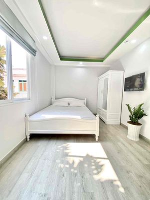 CHO THUÊ CĂN HỘ Q1 FULL NT GẦN ĐH V.LANG + ĐH MỞ.. Cho thuê căn hộ/chung cư tại Quận 1 Tp Hồ Chí Minh được đăng bởi CĂN HỘ ROSEHOME APARTMENT Q1