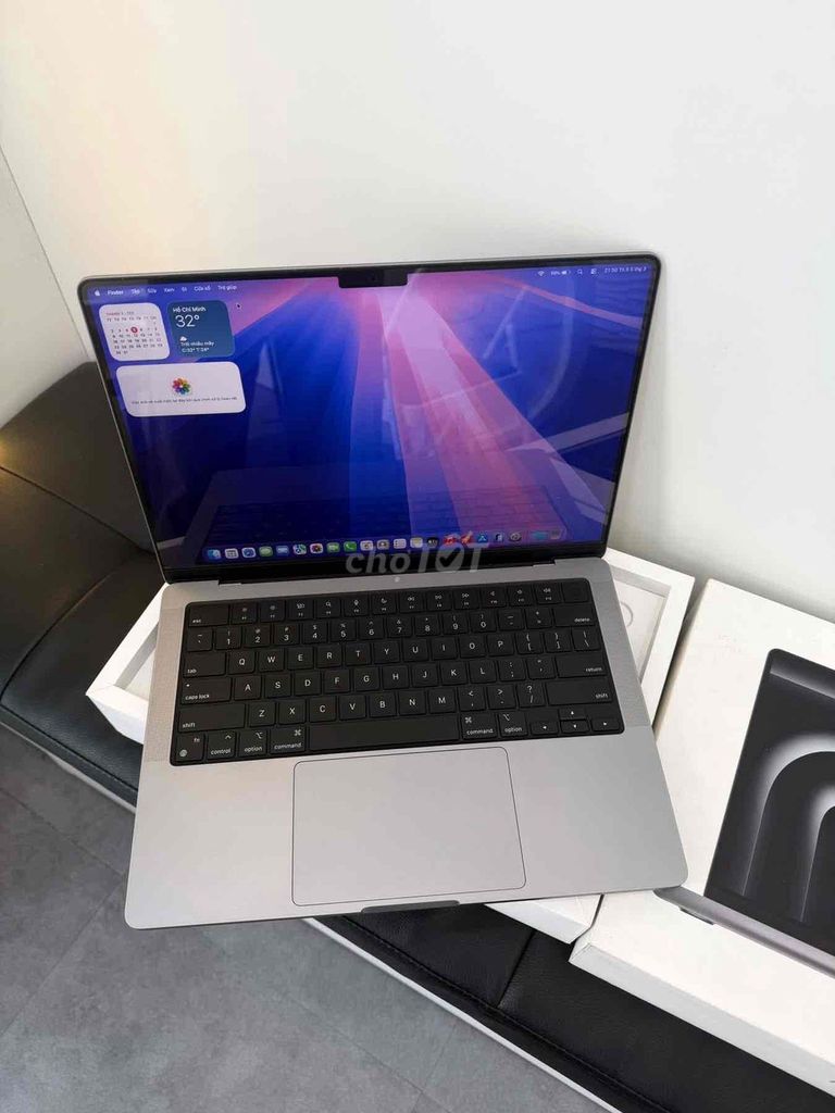 Apple Macbook Pro 14inch M3 16G/512G 99%. Mua bán Laptop tại Quận 1 Tp Hồ Chí Minh được đăng bởi HeyMac hình 1