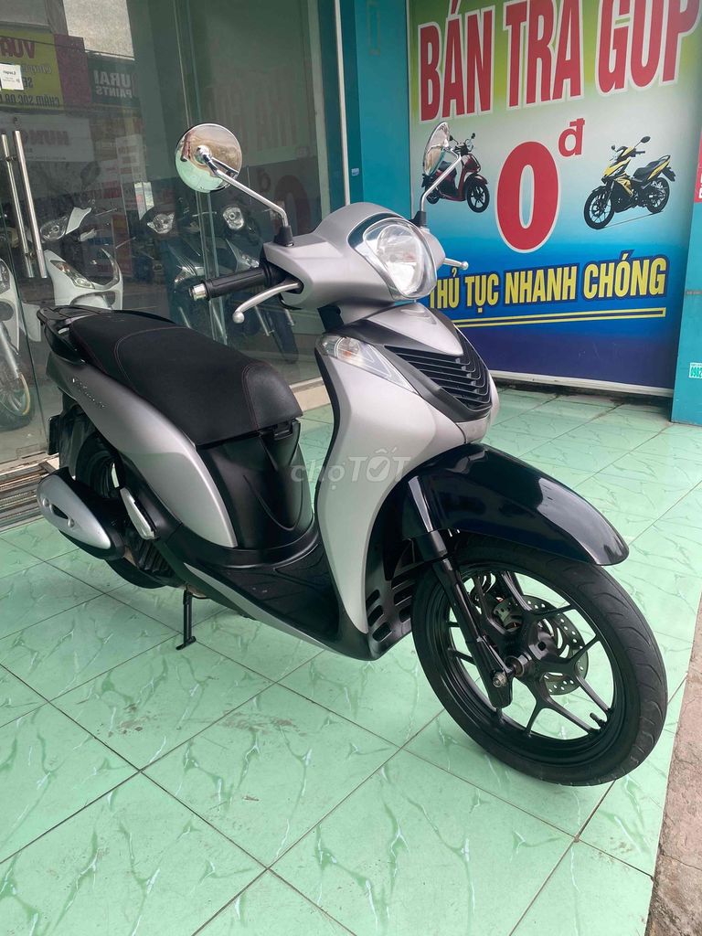 SH Mode khoá smk bstp xe đẹp hổ trợ góp có trao d. Mua bán Xe máy tại Thành phố Dĩ An Bình Dương được đăng bởi XE MÁY MẠNH LOAN GÓP 0đ hình 4