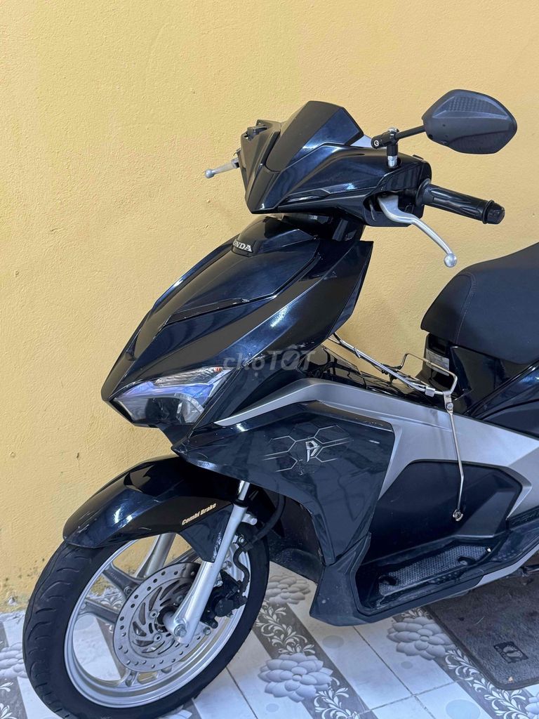 Air Blade 125 2017 года в супер новом состоянии 43AB-710.70