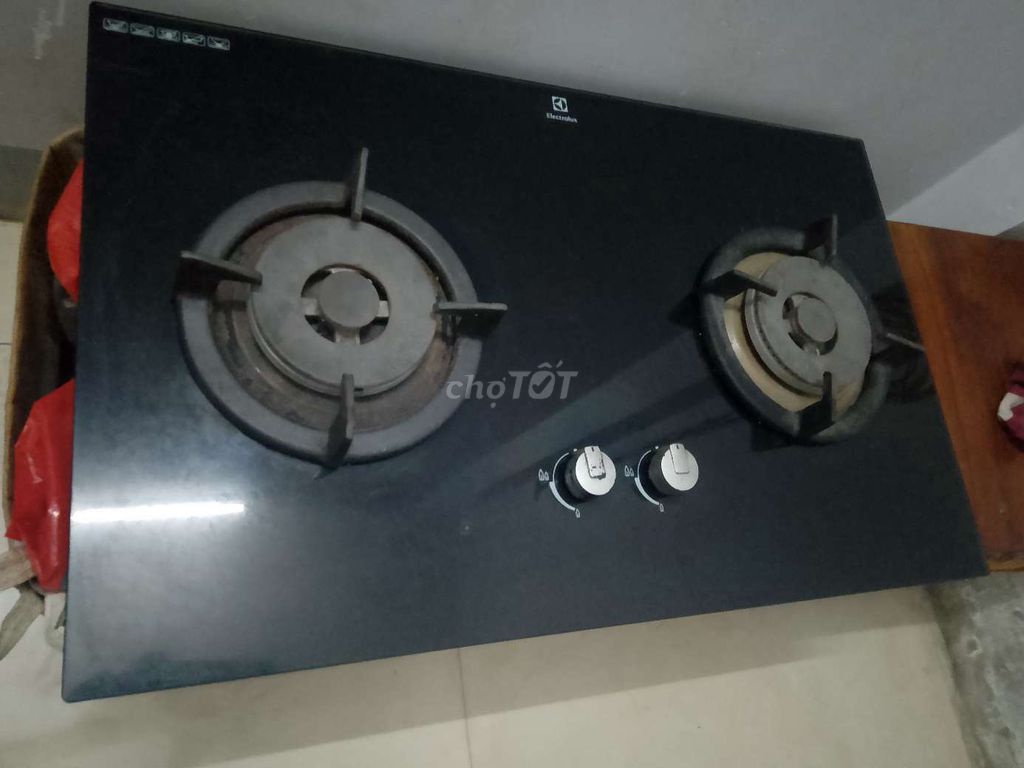 Bếp ga âm Electrolux Đen. Mua bán Bếp, lò, đồ điện nhà bếp tại Quận Bình Tân Tp Hồ Chí Minh được đăng bởi tri hình 1