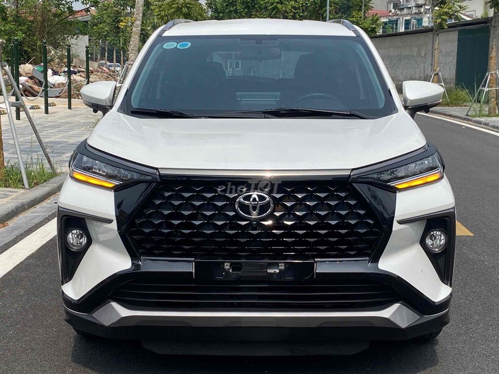 Toyota Veloz Cross 2022 SUPER 122tr đồ chơi kín xe