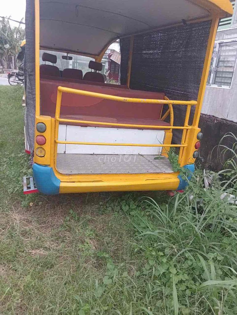 Toyota Hiace 2003 - 100000 km. Mua bán Ô tô tại Huyện Củ Chi Tp Hồ Chí Minh được đăng bởi Truong Vu hình 6