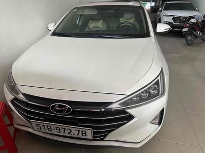 Hyundai Elantra 2019 Số tự động Trắng 64.443 km