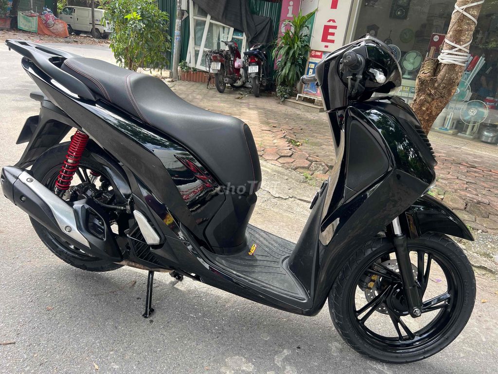 sh 150-abs chính chủ nguyên Zin. Mua bán Xe máy tại Quận Hà Đông Hà Nội được đăng bởi tung hình 6