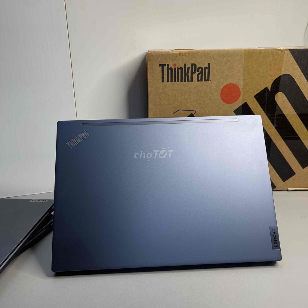Thinkpad T14s gen 2 Aluminum viền cắt cnc. Mua bán Laptop tại Quận Cầu Giấy Hà Nội được đăng bởi Nguyễn Việt Anh hình 1