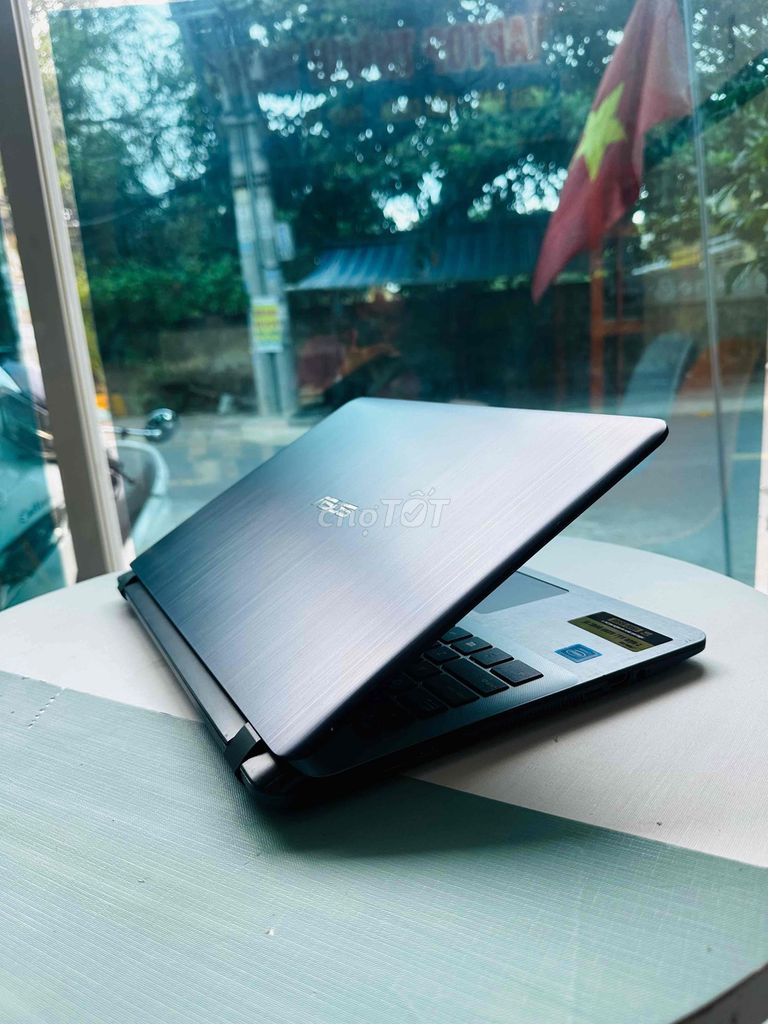 Asus Vivobook X507MA Celeron N4000 15.6 inch 8G. Mua bán Laptop tại Quận 12 Tp Hồ Chí Minh được đăng bởi Mr T hình 1