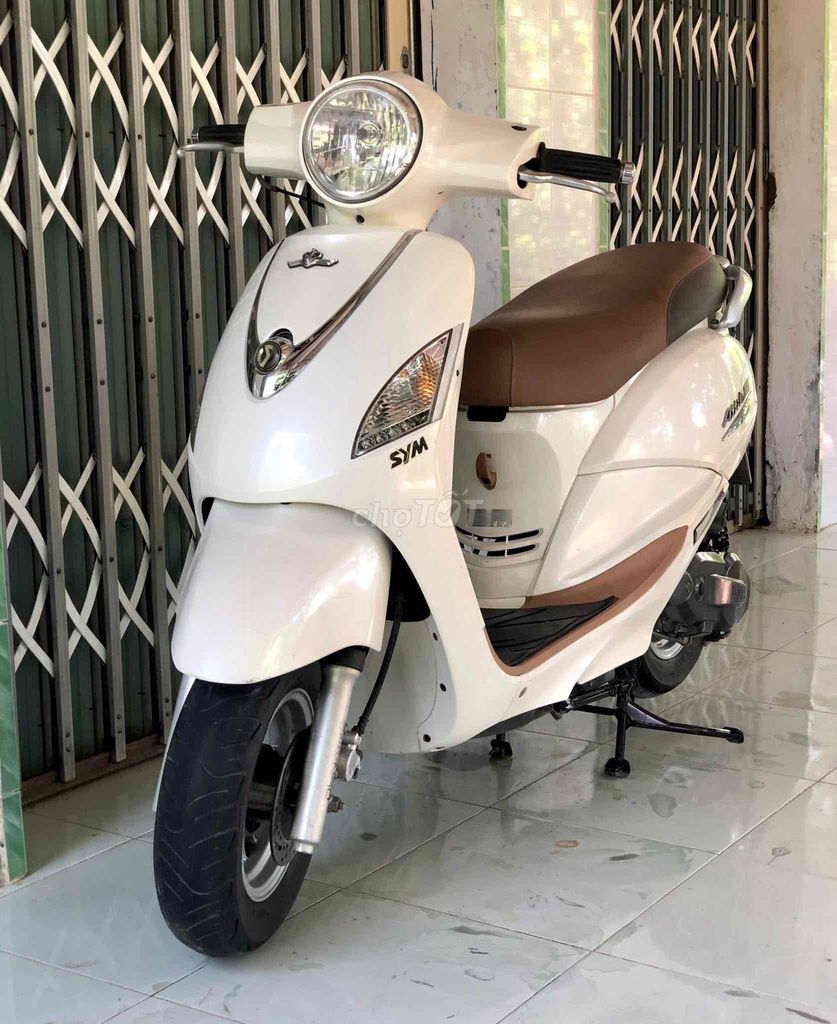 Elizabeth Fi Xe Đẹp Máy Zin Cực Êm. Mua bán Xe máy tại Huyện Châu Thành Đồng Tháp được đăng bởi Bảo Bảo hình 3