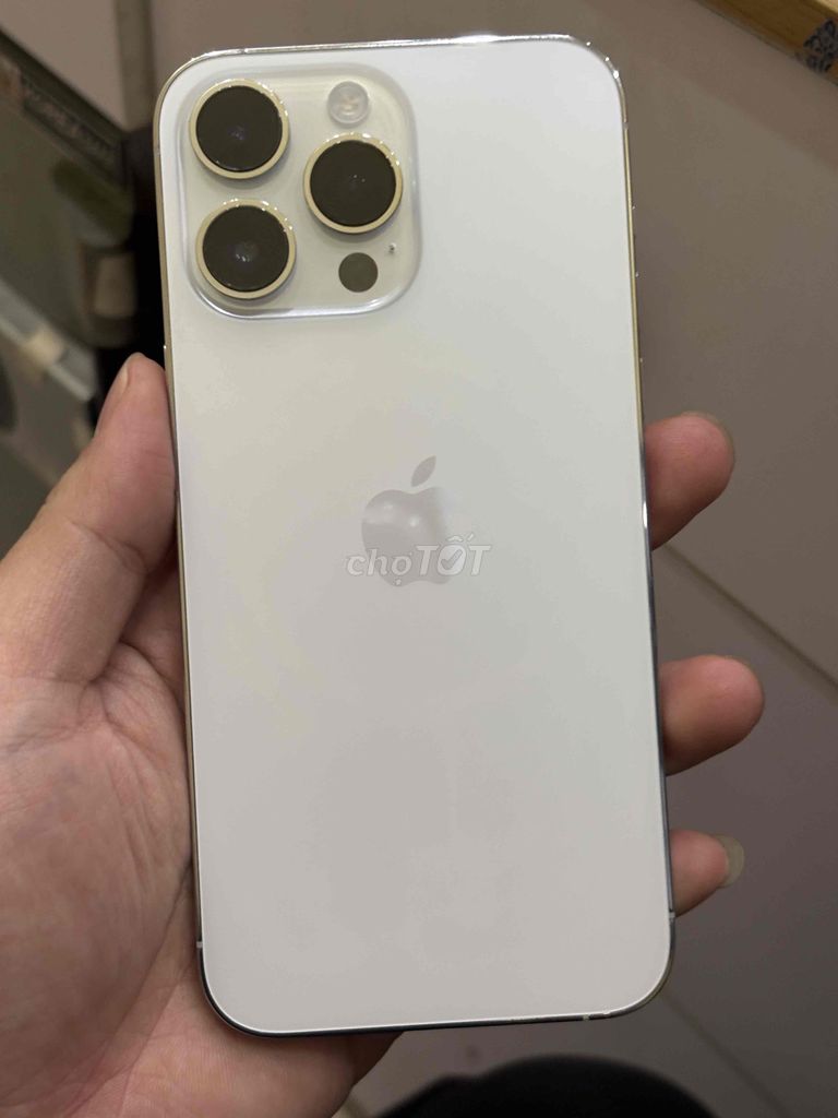 iphone 14 PRM 256GB quốc tế thay màn gw