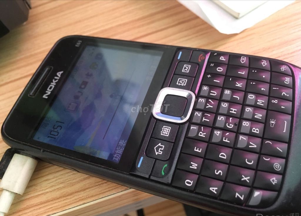 Điện thoại Nokia E63 full box mới (đen)
