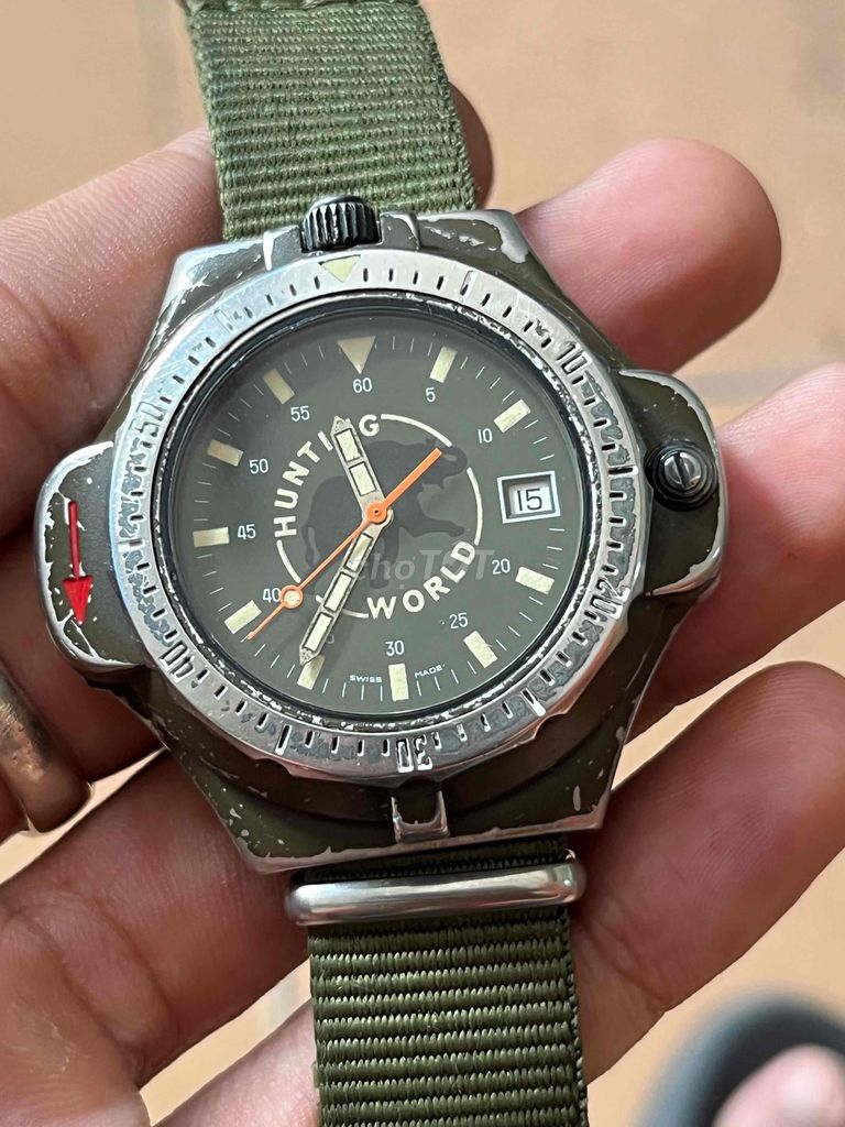 Hàng độc Hunting world Compass military pin thuỵ