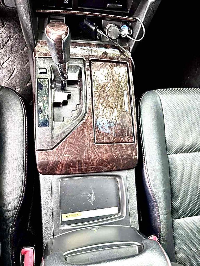 Toyota Camry 2016 2.5Q - 20000 km
