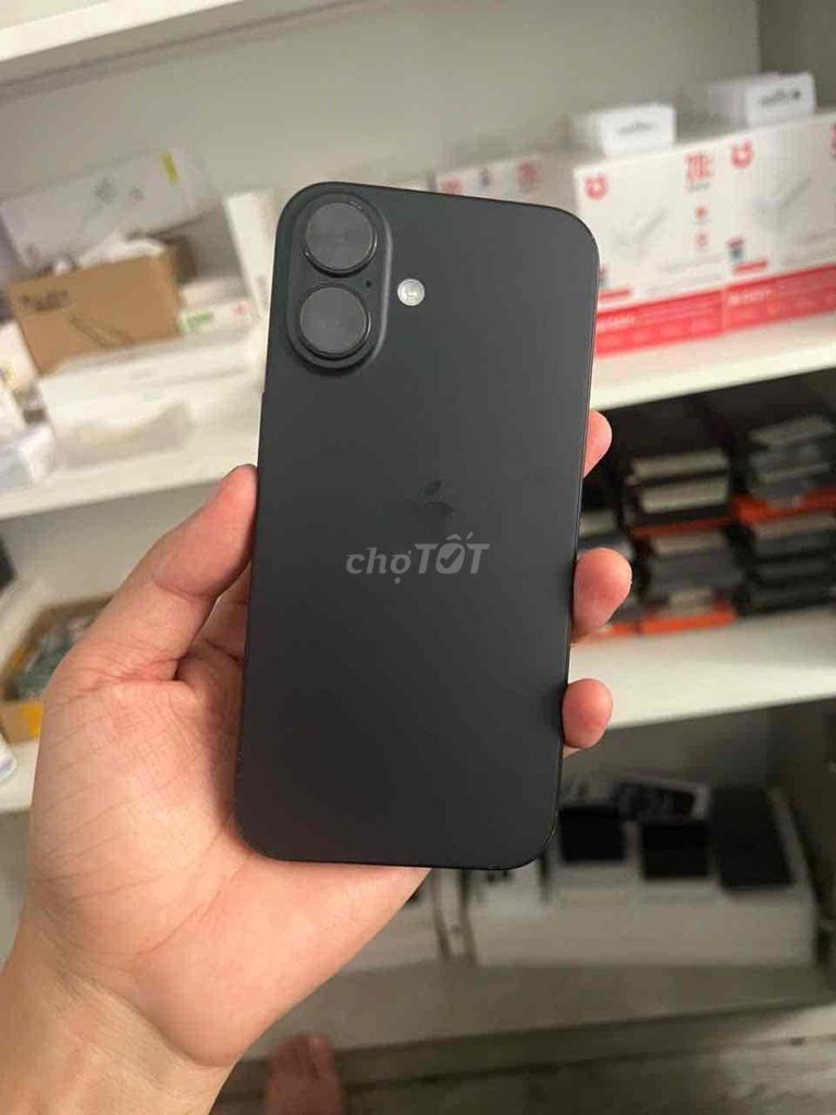 iPhone 16 256GB Đen Đã sử dụng. Mua bán Điện thoại tại Quận 7 Tp Hồ Chí Minh được đăng bởi Trâm bán táo  hình 1