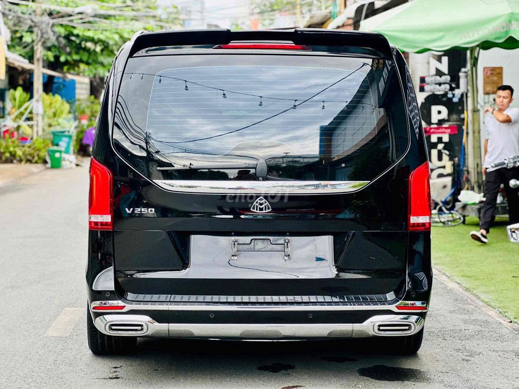 Mercedes Benz  V250 Up full maybach model 2022. Mua bán Ô tô tại Quận 8 Tp Hồ Chí Minh được đăng bởi Hồng Phúc hình 13