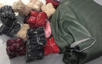 Cần xả gấp 1000 áo thun trơn cổ tròn U đủ màu free. Mua bán Quần áo tại Quận Bình Tân Tp Hồ Chí Minh được đăng bởi Hương Nguyễn