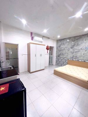 CHÍNH CHỦ CHO THUÊ PHÒNG KẾ AEON BÌNH TÂN - ĐẦY ĐỦ NỘI THẤT CÓ CỬA SỔ