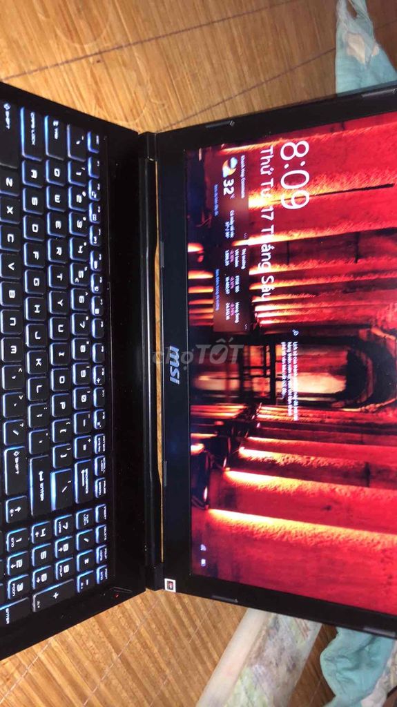 MSI GX63VR i7 7700HQ GTX 1070 8GB màu đẹp 100%srgb. Mua bán Laptop tại Thị xã Cửa Lò Nghệ An được đăng bởi Thế bảo Nguyễn hình 1